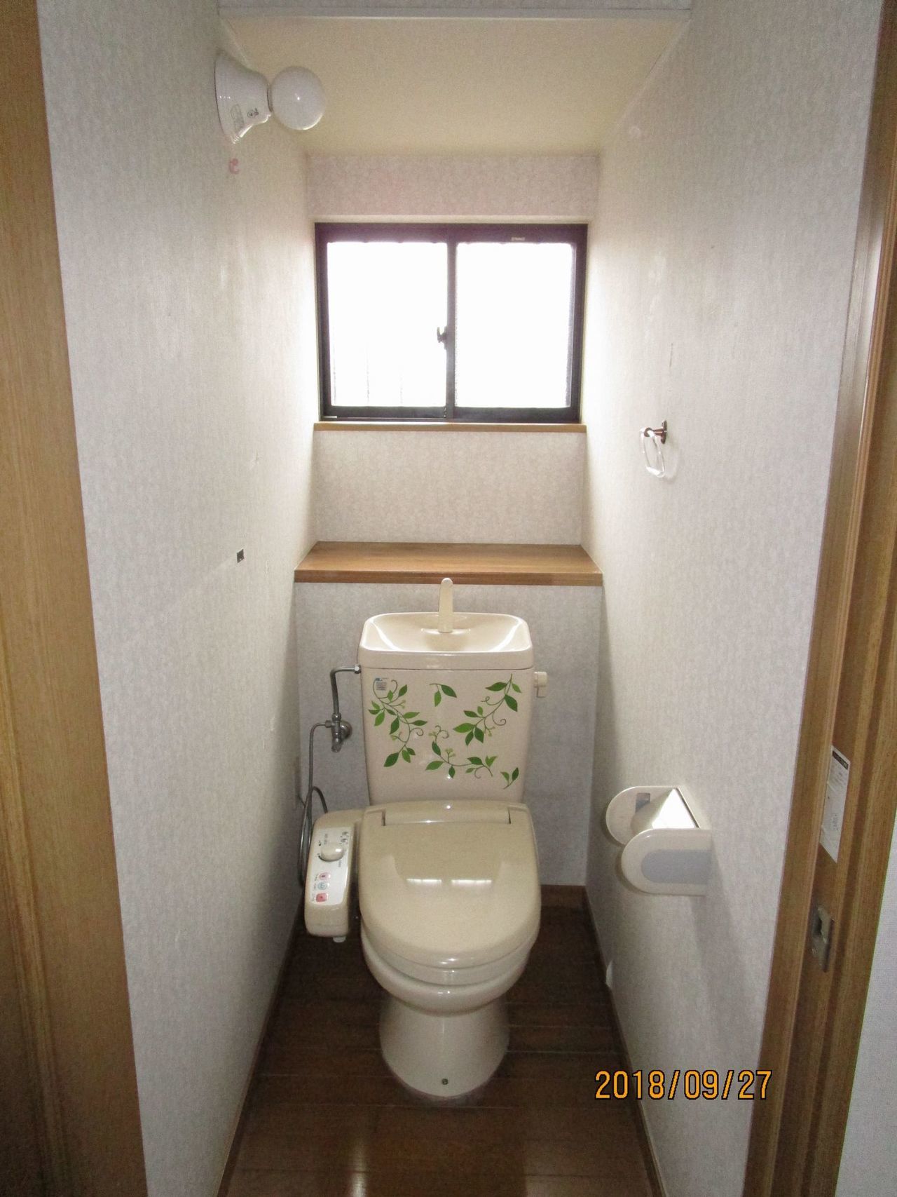 野田市A邸ﾄｲﾚ工事前.jpg